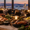 Liten julebuffet med ribbe, medisterkaker, julepølse og kaldt tilbehør – Urban Kitchen